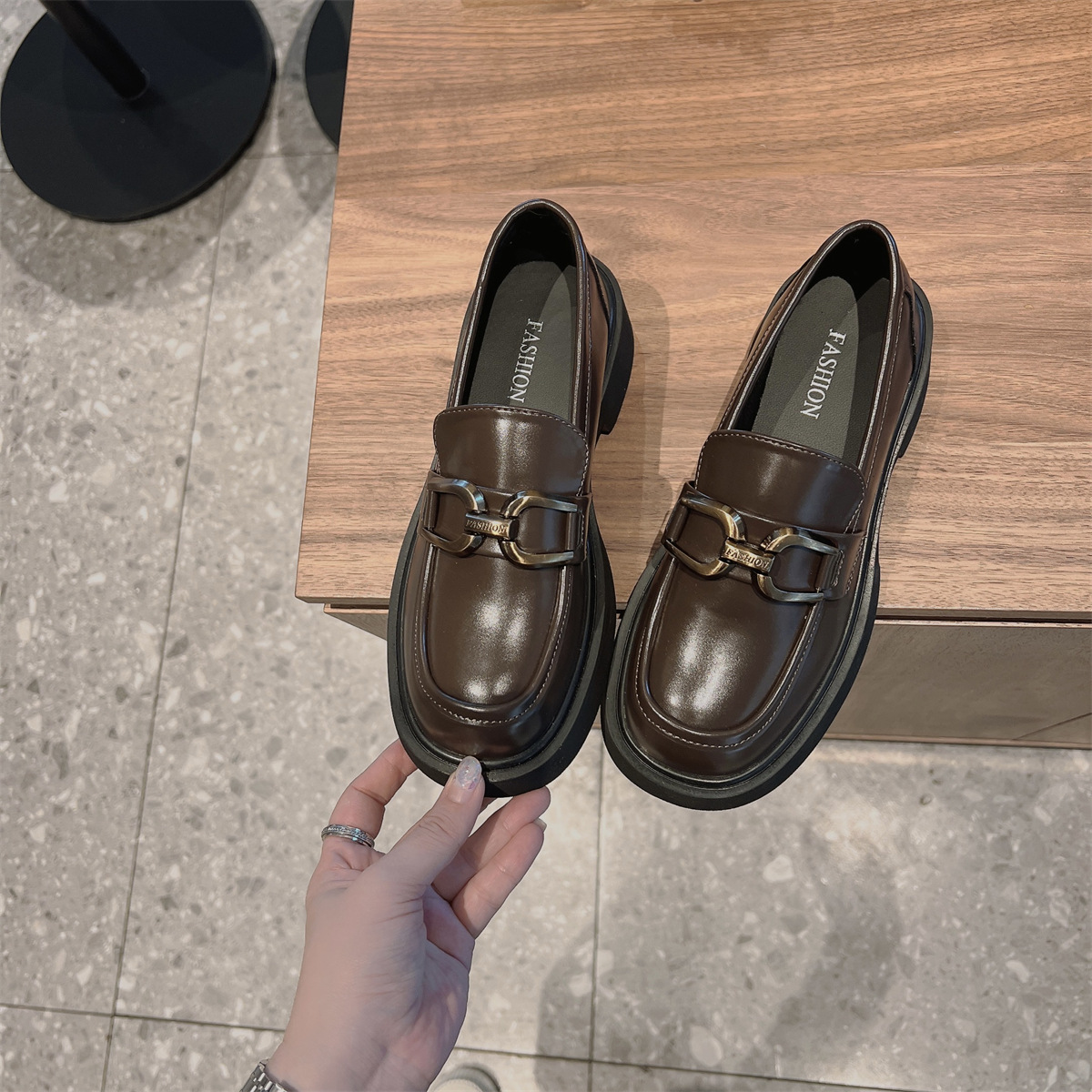 Pferdetitel Schnalle Dicke Sohle Lefu Schuhe Damen Retro Vielseitige kleine Lederschuhe Neuer britischer Stil JK Einzelschuhe_voghion.com