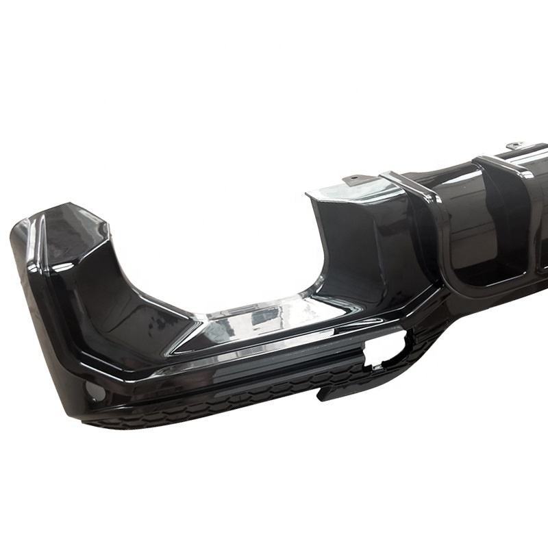 Suitable for BMW X3 rear lip G01, modified rear lip in glossy black, 2021 model, with lights and tail lip spoiler
