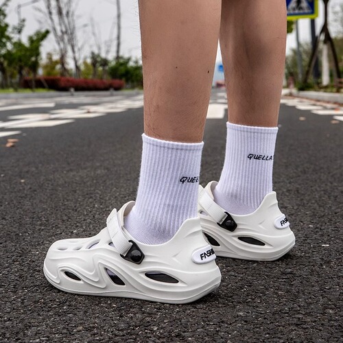 Men's Summer Driving Fishing Outdoor Wear Thick Bottom Anti-Slip Outdoor Wearproof Beach Toe Shoes Men 