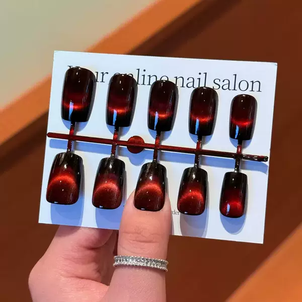 24 Pieces of Autumn and Winter Black and Red Chinese Square Smiling Cat Eye Wearable Nails Shiny Manicure Classy Whitening Simple Finished Products Wholesale