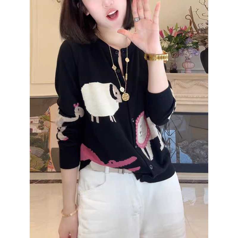 Early autumn new animal-themed knitted cardigan long-sleeve top for women, fashionable casual top Early autumn new animal-themed knitted cardigan long-sleeve top for women, fashionable casual top