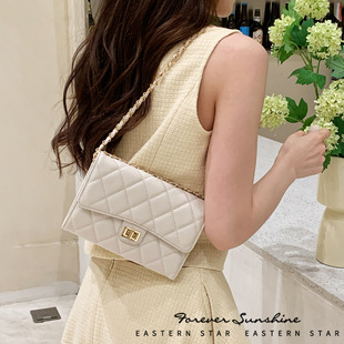 �羳����С��������ٴ��ɫС���L�֙C��Ů�X��б������朗l��