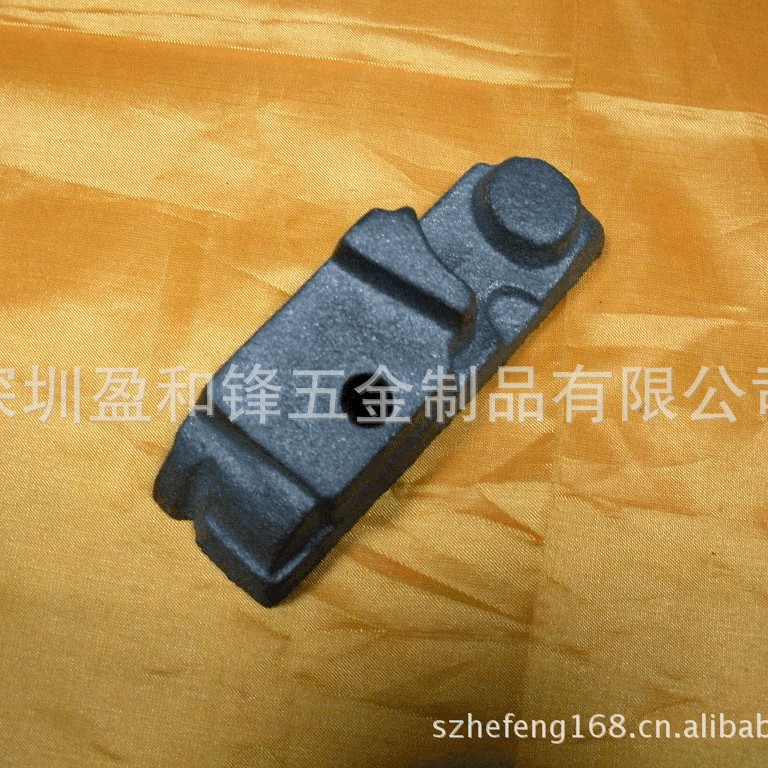 工厂供应生铁铸造配重块玩具电话扫地机小家电配重块加重铁平衡块