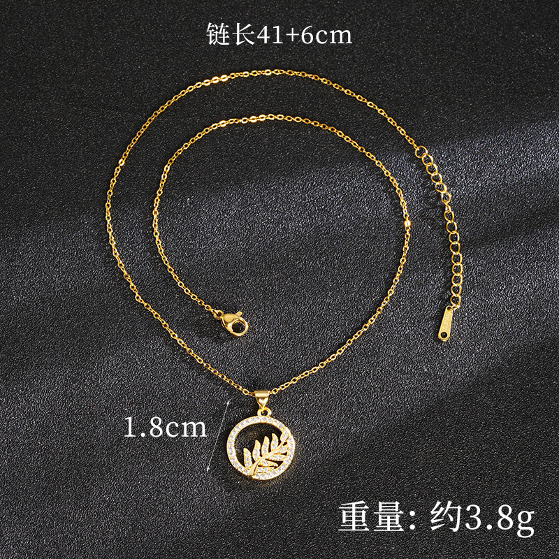 Collar de hojas huecas de diamantes de lujo ligero de oro de arena vietnamita Pendientes Temperamento de alta calidad Cobre chapado en oro Joyas que no se desvanece durante mucho tiempo