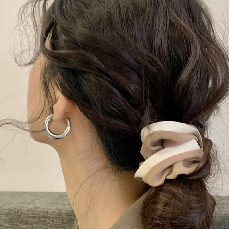 S925 Textured Crescent Hoop Stud Earrings Minimalist Fashion Style_voghion.com