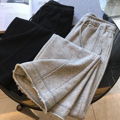 秒が大きくなります。上半身の巨大な巨大で痩せています。春夏の新型の高腰はひもを引きます。