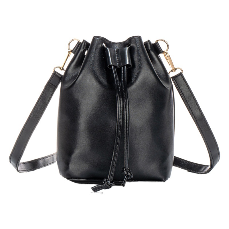 Fresh and Sweet Bucket Bag 2026 New Model Solid Color Drawstring Crossbody Bag Fashionable Simple Small Bag