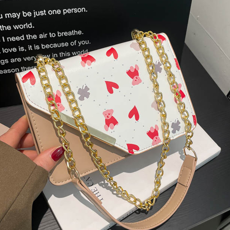 Small Fresh Chain Small Square Bag Versatile Shoulder Bag Cute Commuter Crossbody Bag_voghion.com