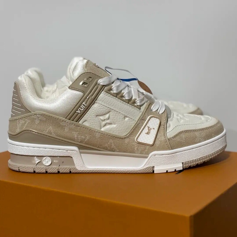 Putian European Station Lujia Luxury Classic Dad Shoes Thick-soled Height-increasing Breathable Sneakers Couple's Versatile Casual Shoes Putian European Station Lujia Luxury Classic Dad Shoes Thick-soled Height-increasing Breathable Sneakers Couple's Versatile Casual Shoes