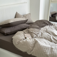 Retro Wabi-Sabi Style Puckered Washed Cotton Four-Piece Bedding Set, Simple Cotton Insulated Coverlet, 1.8m Bedskirt Bedding Set