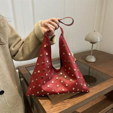 �����¿�Ůʿ�͹��T�Ҹ�°���2026�������μ糱���ٴ����e���ذ�