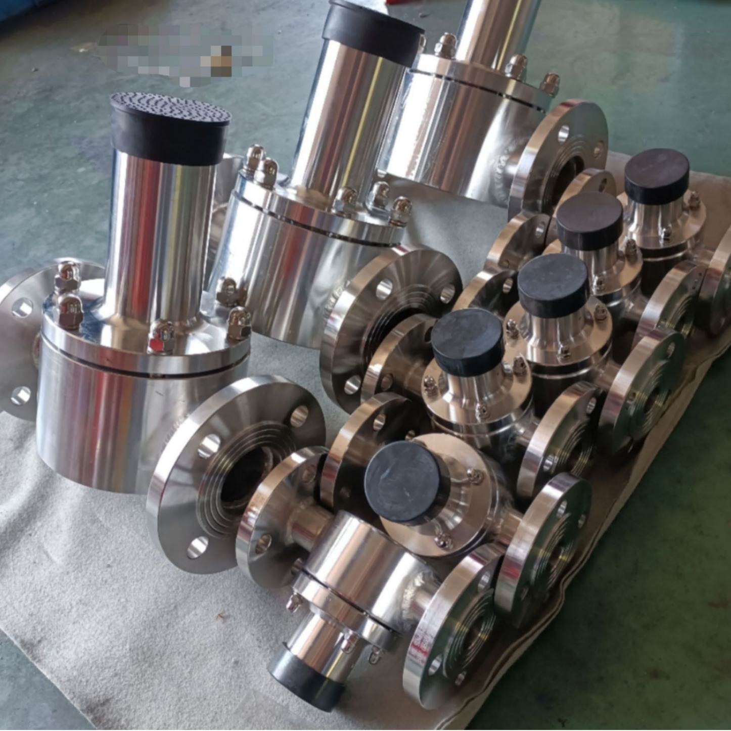 GHBYF-10RL 不锈钢法兰背压阀 当泵流量为零时 自动关闭管路