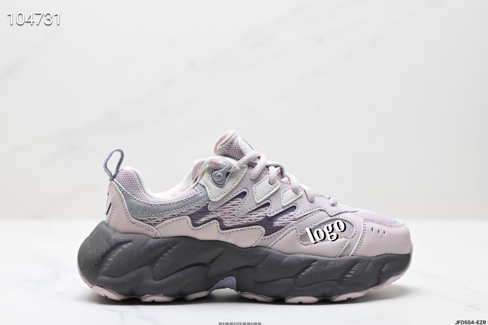 Zapatos de caramelo duro de la marca de moda 2025 centro comercial de verano con el mismo estilo zapatos de mujer de plataforma deportiva T12W521006 zapatos de papá