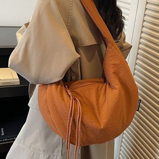 �ﶬ���¿���ֵ��ɫ���s��ˇ㼑��L��Ӱ�Ů�p�����W���б���