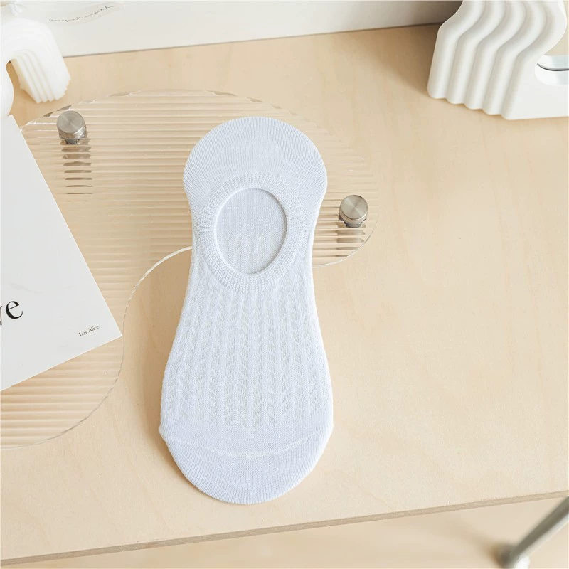 Thin invisible non-slip socks, for teenagers