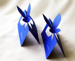 �ە��Ɍ��b�����Y���c�� ��Y���ο������R�� ������Ո�� �}