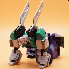 Pangu Makes a Friend Transformation Toy KD-01 Six-faced Beast Ninja Staff King Kong Small Scale Robot Model