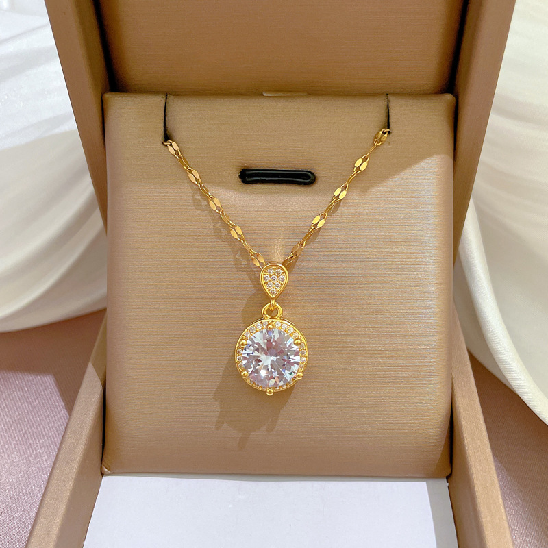Fashion Round Titanium Steel Plating Inlay Zircon Pendant Necklace 1 Piece