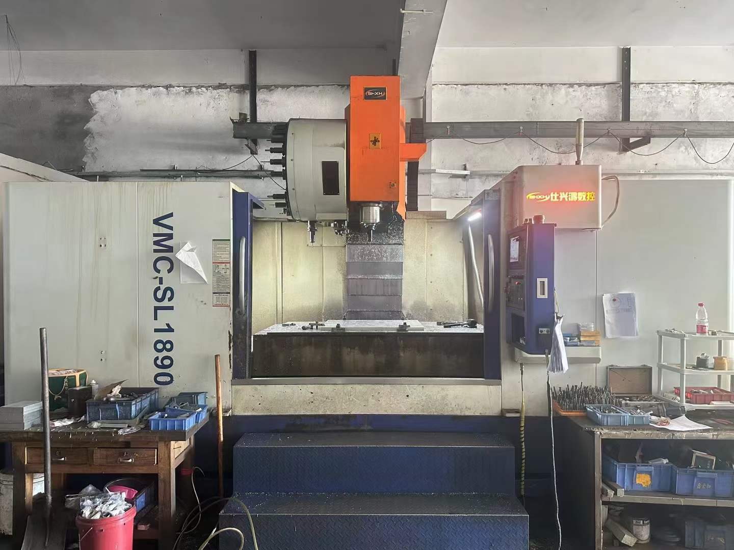 转让二手仕兴鸿VMC-SL1890立式加工中心BT50主轴