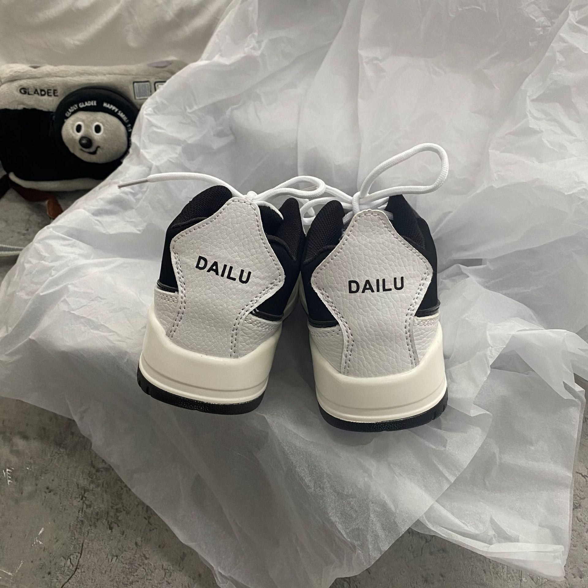 Dailu2021 summer new black and white spo...