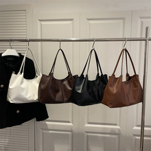 ����Ů����С���OӋ���ذ�Ů2025��������ͨ�ڴ���������μ����