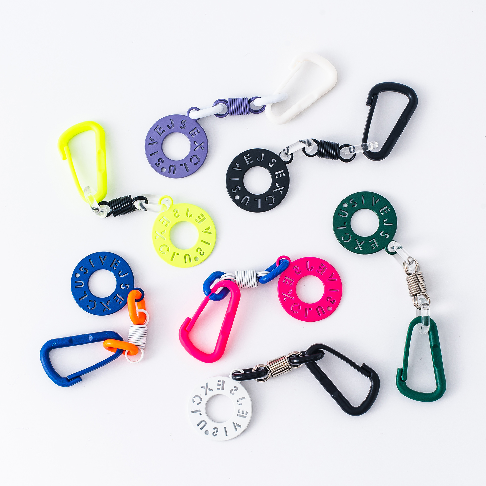 挂件D钩圆形英文字母4