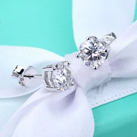 Муассанит серьги 18K золото серьги моды Четыре Коготь классические серьги завод прямой поколение Мосан серьги