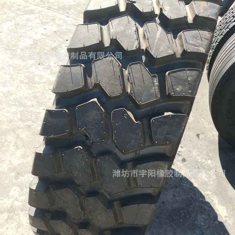 消防车轮胎  395/85R20 运输车轮胎 全钢丝子午线
