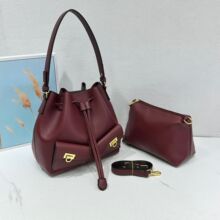 跨境风潮休闲抽绳束口手提水桶女包2025轻奢潮流单肩金扣斜跨女包
