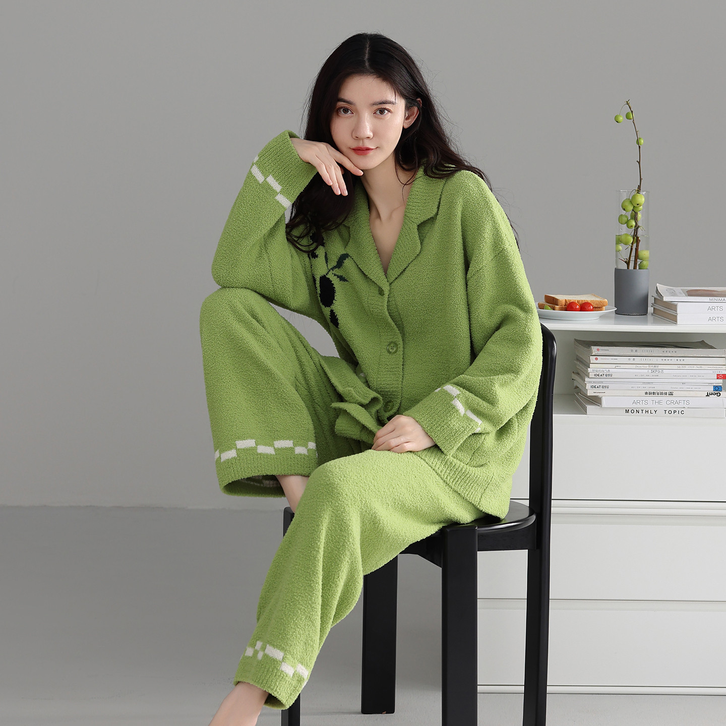 冬季女士睡衣新款加厚半边绒家居服可外穿开衫软绵绵简约女款套装