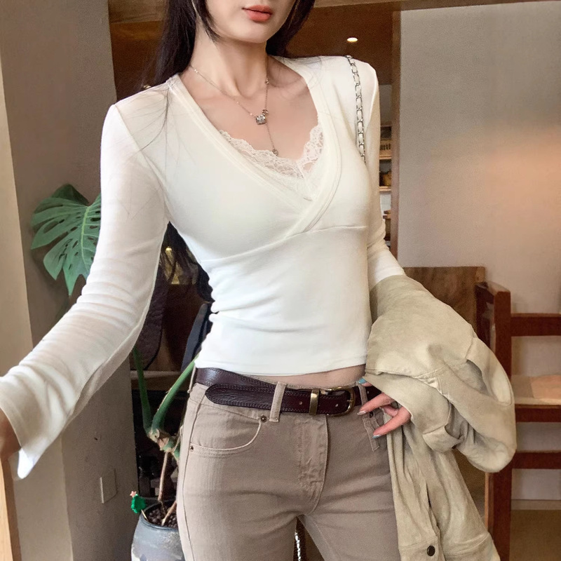 White Deep V-Neck Long-Sleeve T-Shirt for Women, Spring 2026 New Style, Slim-Fit Base Layer, Short Spicy Girl Top White Deep V-Neck Long-Sleeve T-Shirt for Women, Spring 2026 New Style, Slim-Fit Base Layer, Short Spicy Girl Top