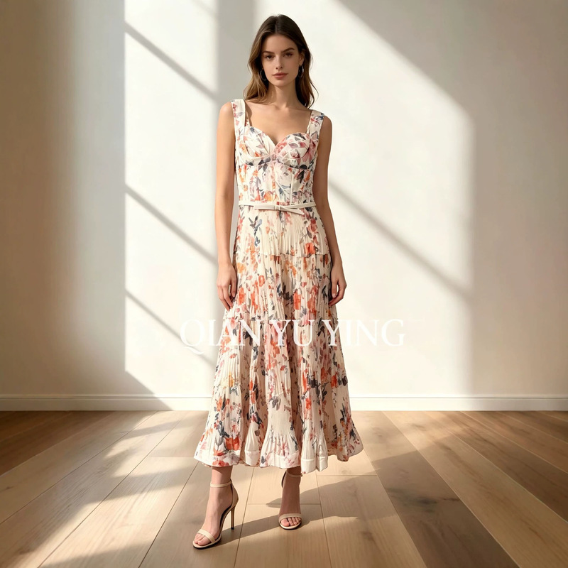 Stylish Patchwork V-Neck Printed Pleated Dress with a Large Hem, Suitable for Summer Vacations, with a Belt, Amazon Export Stylish Patchwork V-Neck Printed Pleated Dress with a Large Hem, Suitable for Summer Vacations, with a Belt, Amazon Export