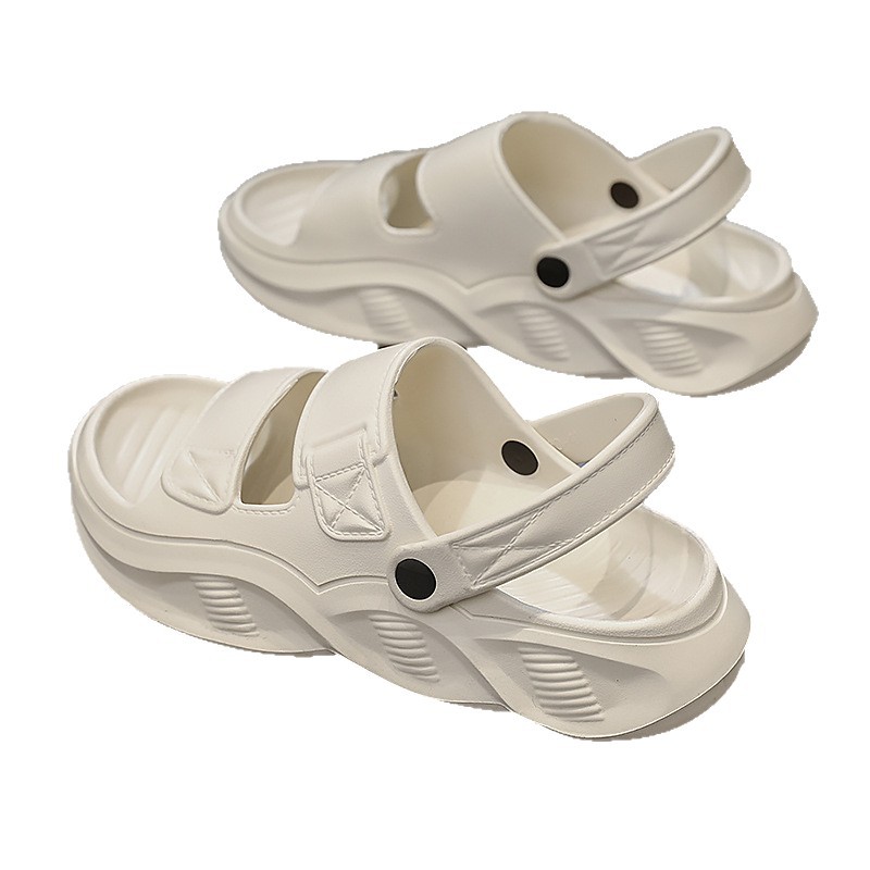 Sandalias y pantuflas para hombre verano transfronterizo nuevo estilo ligero EVA pisando la mierda sandalias deportivas antideslizantes para exteriores