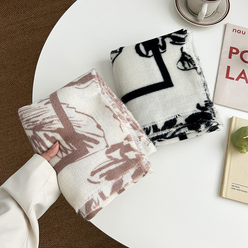 Otoño y invierno de alta calidad moda imita bufandas de impresión de cachemira estilo japonés y coreano estilo académico dulce dama sensación de diseño exterior con chal