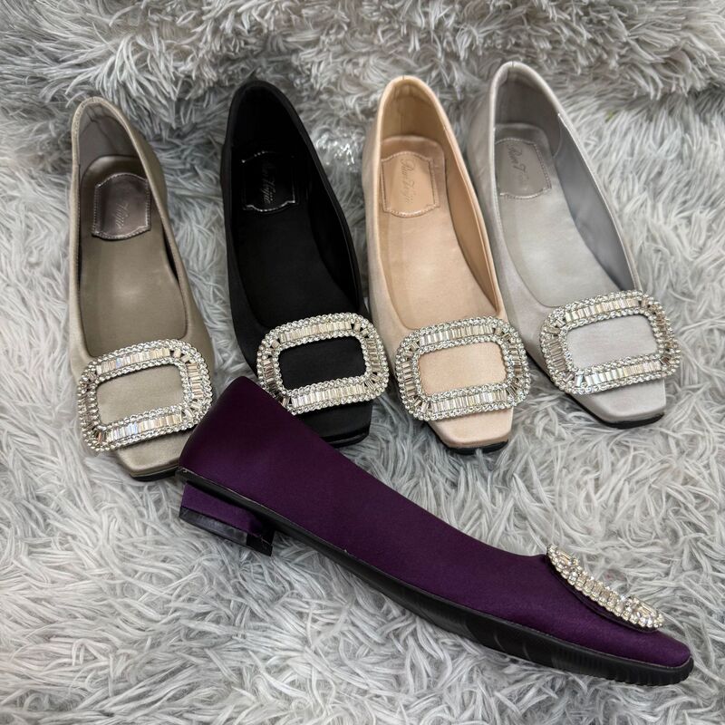 High-End Women's Shoes, Silks and Satins Thick Heel Flats for Women, 2025 Spring & Fall Square Buckle Rhinestones, Versatile Leg-Lengthening Slip-On High Heels High-End Women's Shoes, Silks and Satins Thick Heel Flats for Women, 2025 Spring & Fall Square Buckle Rhinestones, Versatile Leg-Lengthening Slip-On High Heels