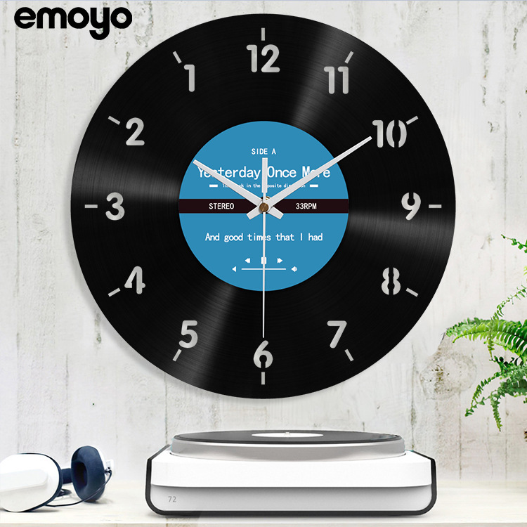 Paso en el nuevo reloj de dirección inversa vinilo vintage Reloj de pared creativo decorativo Reloj de pared reverso Reloj de pared personalizado