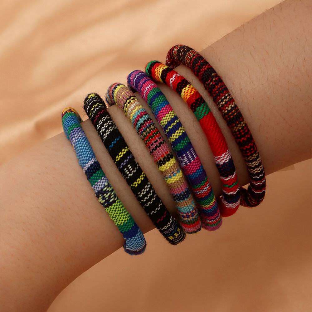 Retro Retractable Colorful Braided Bracelet Set display picture 1