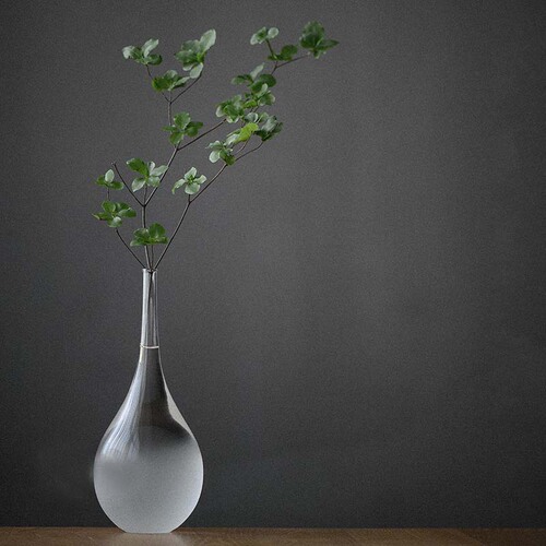 Japanese style cloud Zen vase, glass transparent flower vessel, water-raised flower arrangement, home living room, tea ceremony decoration, plum vase