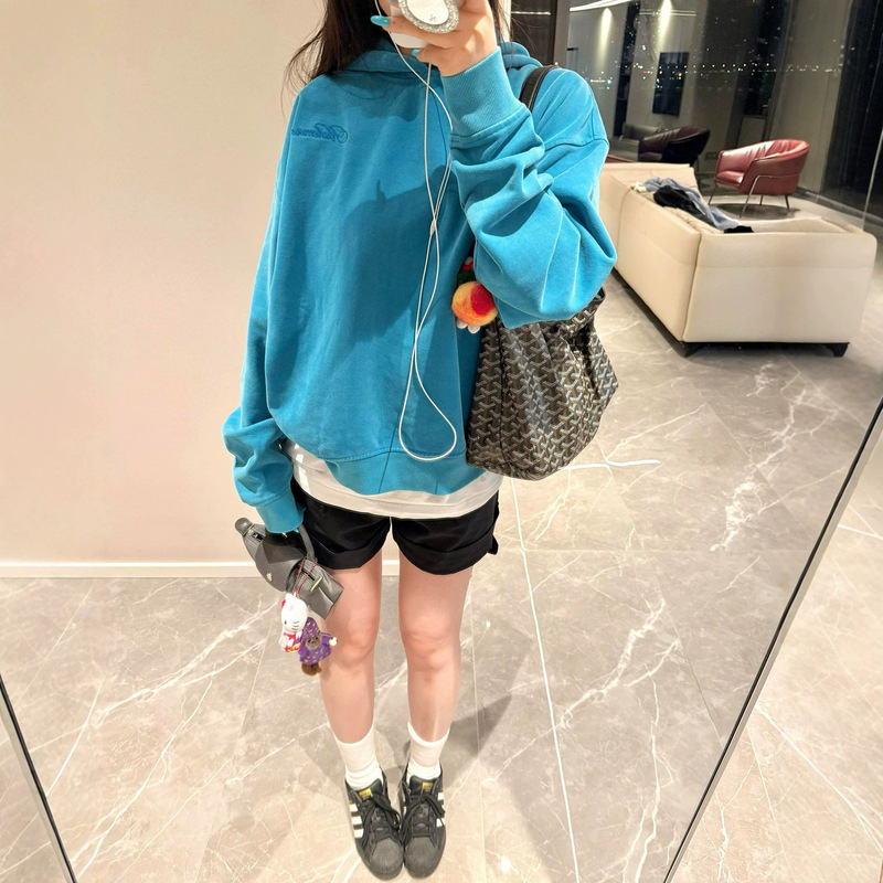 Lake blue washed and distressed 3D embroidered hooded sweatshirt for women, spring and autumn American retro couple casual loose jacket Lake blue washed and distressed 3D embroidered hooded sweatshirt for women, spring and autumn American retro couple casual loose jacket