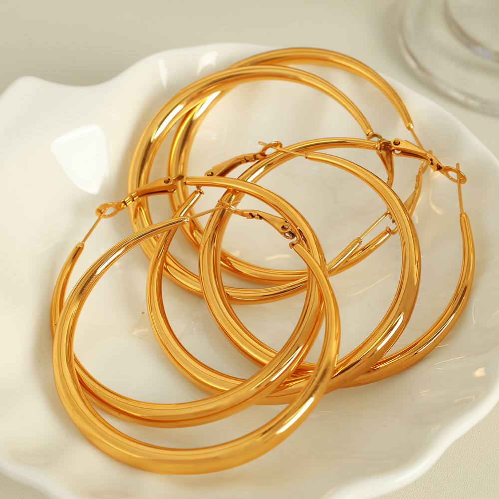 Boucles d'oreilles créoles en métal léger et luxueux, en acier titane, grand format, pour femmes._voghion.com