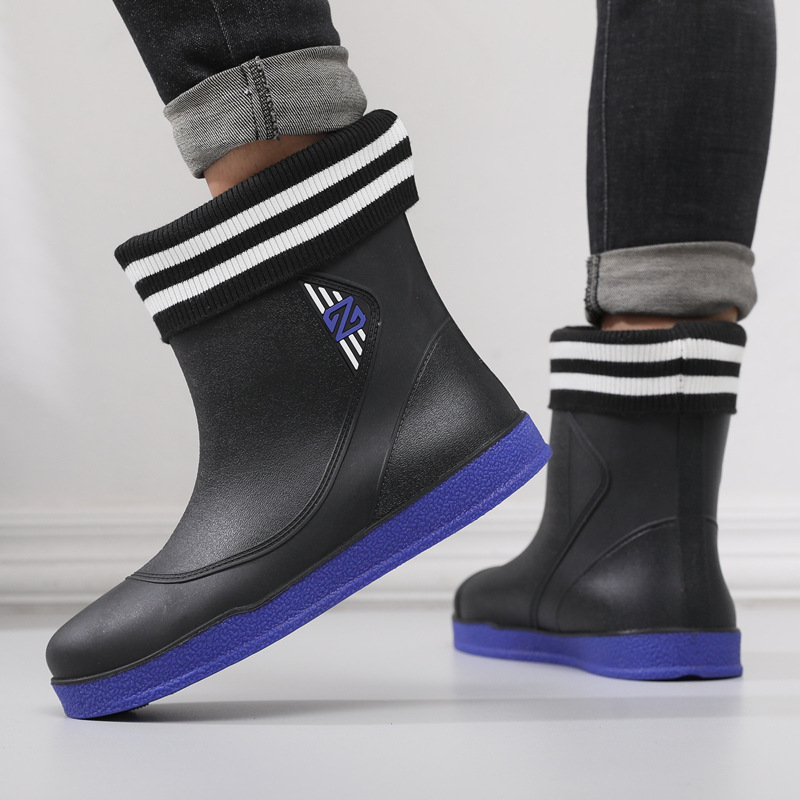 2024 nuevas Botas de lluvia zapatos de goma para hombres Botas de lluvia a media pantorrilla Cocina para llevar zapatos de agua de moda Zapatos de pesca para hombres zapatos de trabajo moda