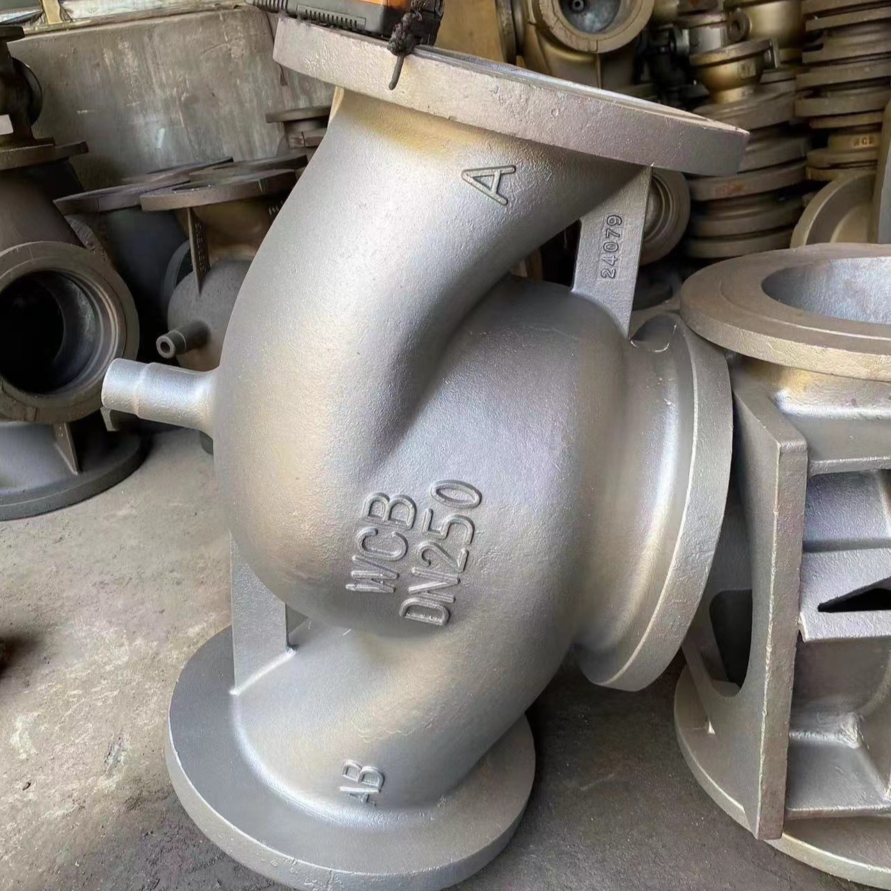 铸造厂直供闸阀铸钢不锈钢抗腐蚀耐磨损高耐蚀钢制螺杆耐腐防漏