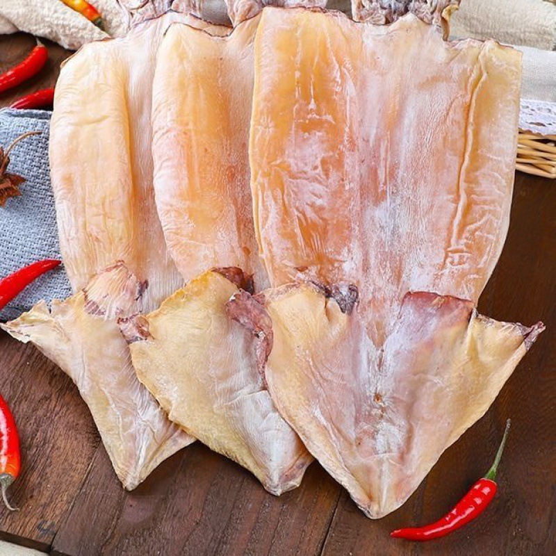 가볍게 건조된 오징어 500g