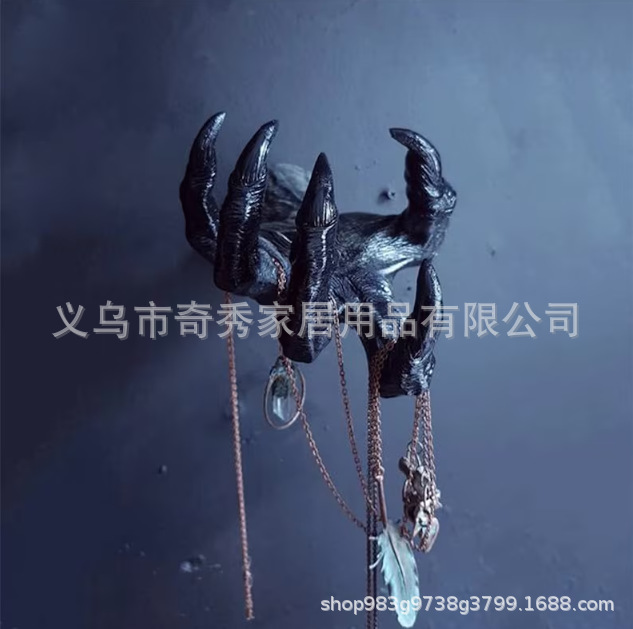 跨境新品 Witch's hand 万圣节女巫之手悬挂雕像树脂工艺品