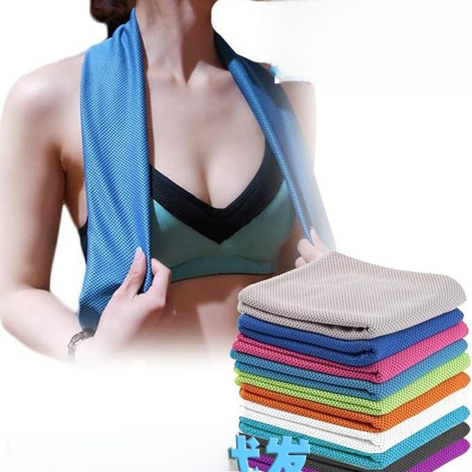 Sports Cooling Towel with Waterproof Bag, Instant Cool Down Towel