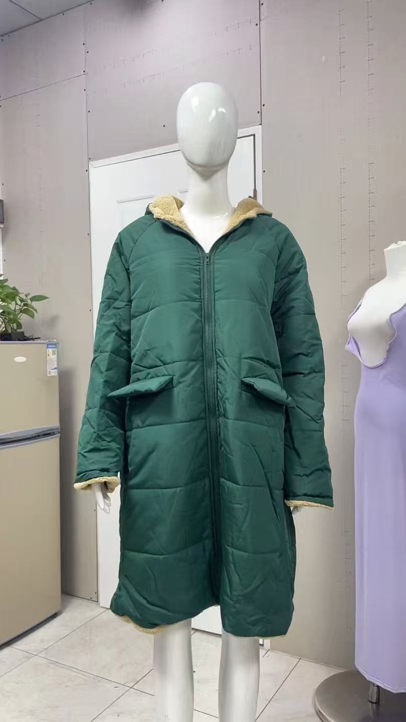 2023 Amazon europea y americana de color sólido con capucha de algodón acolchado chaqueta de manga larga de doble cara desgaste Delgado temperamento Chaqueta de punto superior image 9
