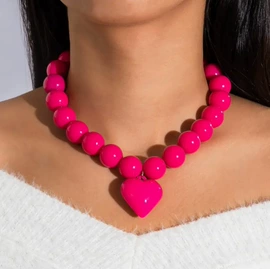 项链;钥匙扣及钥匙扣配件;耳环