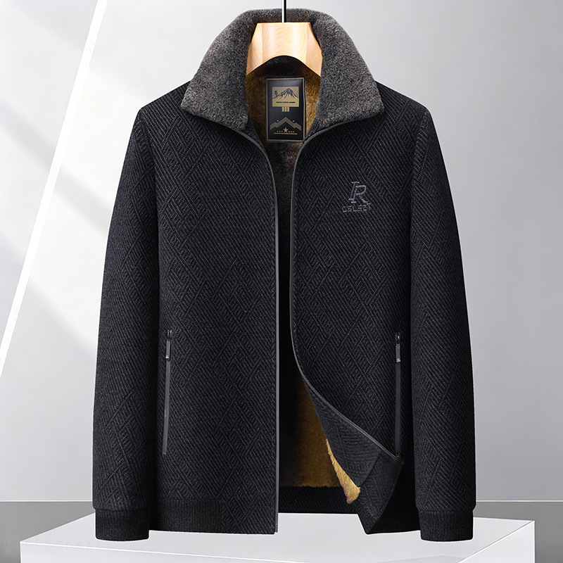 Middle-aged men's thickened fleece casual jacket, autumn and winter warm chenille cotton coat for middle-aged and elderly men Middle-aged men's thickened fleece casual jacket, autumn and winter warm chenille cotton coat for middle-aged and elderly men