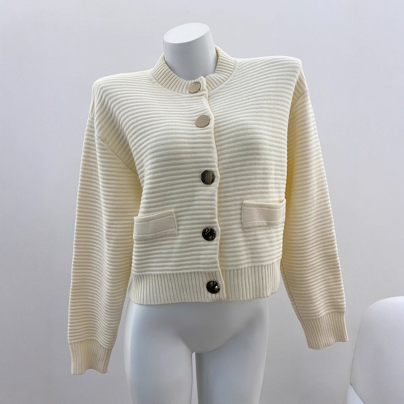Sd Home 2025 Autumn/Winter New Simple Ribbed Gentle Cream Color Old Money Style Round Neck Metal Button Knit Cardigan for Women