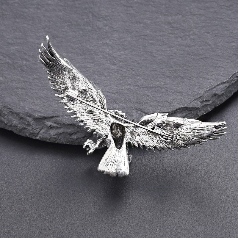 Dreidimensionale Adlerbrosche, Herrenbekleidungsaccessoires, lichtundurchlässige, feste Nadel, hochwertige Korsage_voghion.com